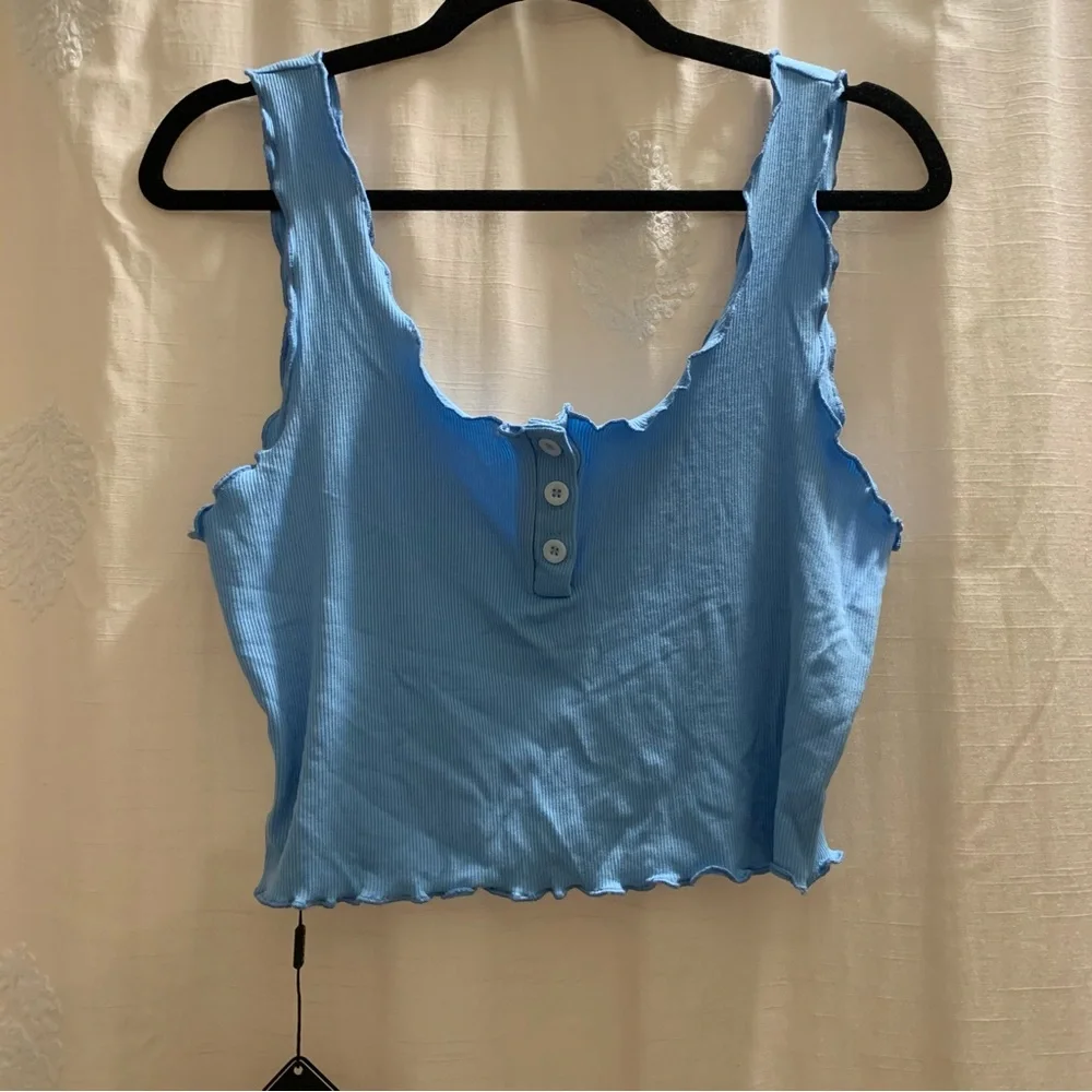Baby Blue Lettuce Trim Buttoned Crop Tank Top NWT